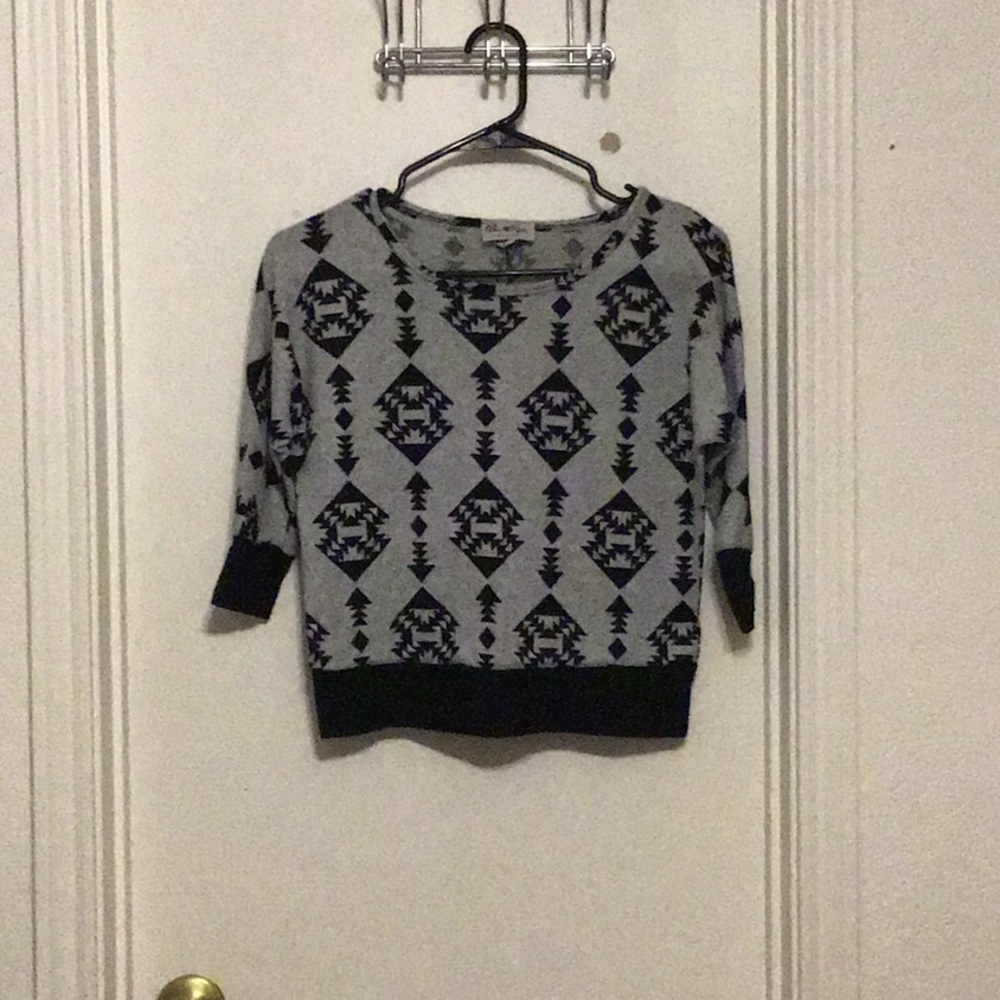 Black and gray cropped sweater
